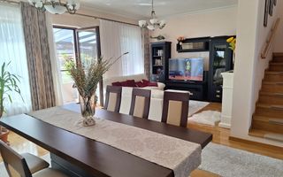 Casa deosebita, Gheorgheni-zona Iulius Mall - Poză 2