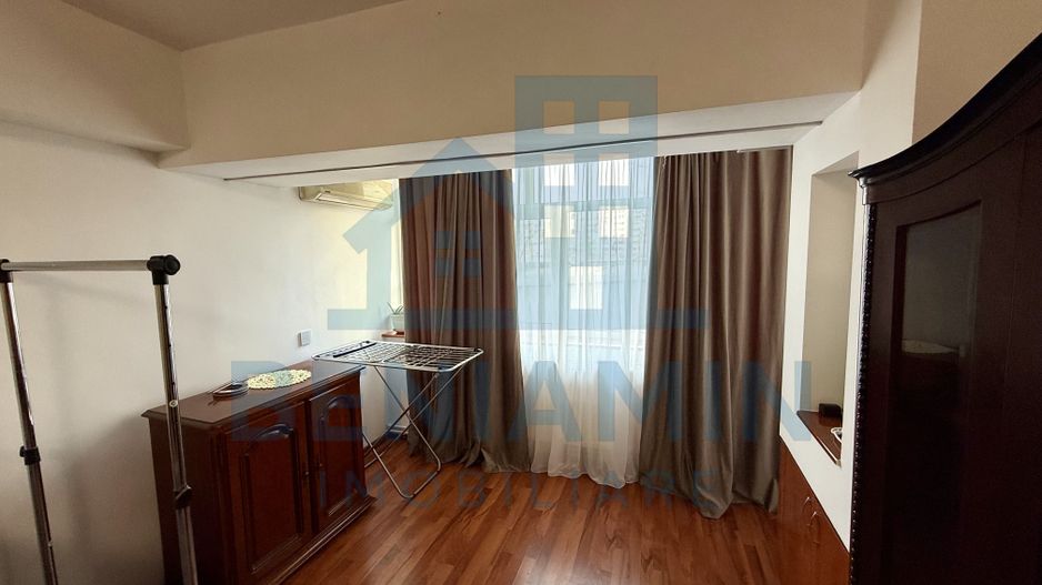 3 decomandate - 2 bai - etaj 1 - centrala proprie - McDonald's - Poză 8