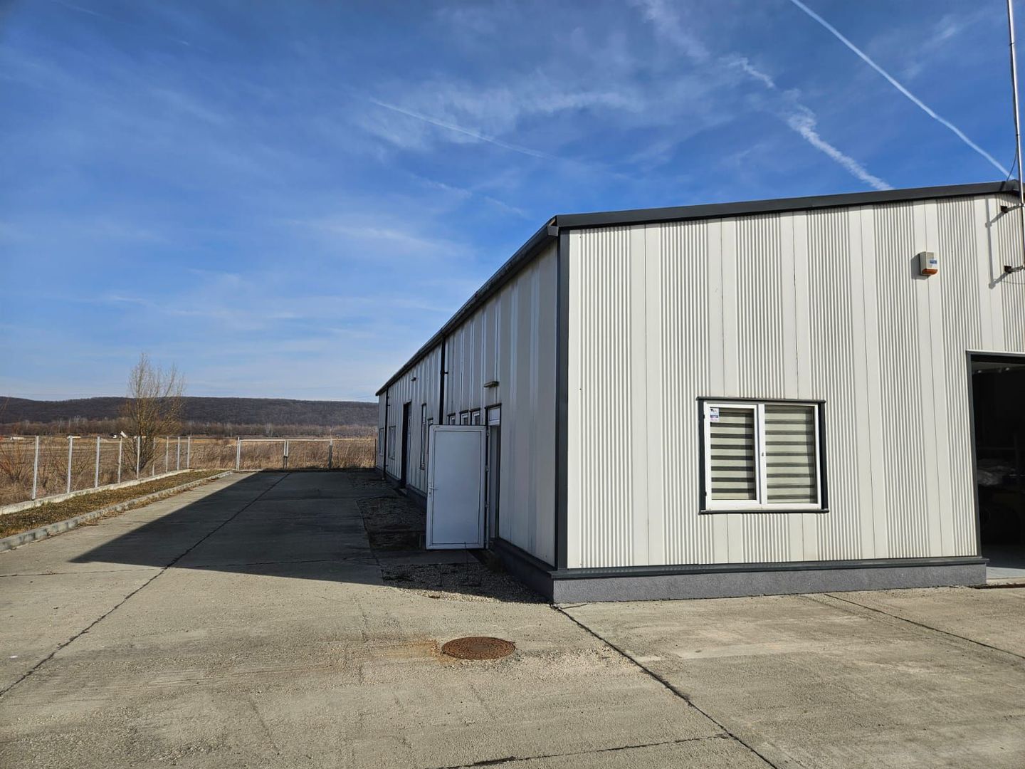 Inchiriere Hala moderna, 400 mp Bascov, zona industriala - Poză 14