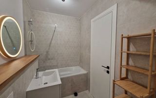 Apartament modern cu 2 camere - Centru, Complex Sirajardin - 700€ - Poză 7