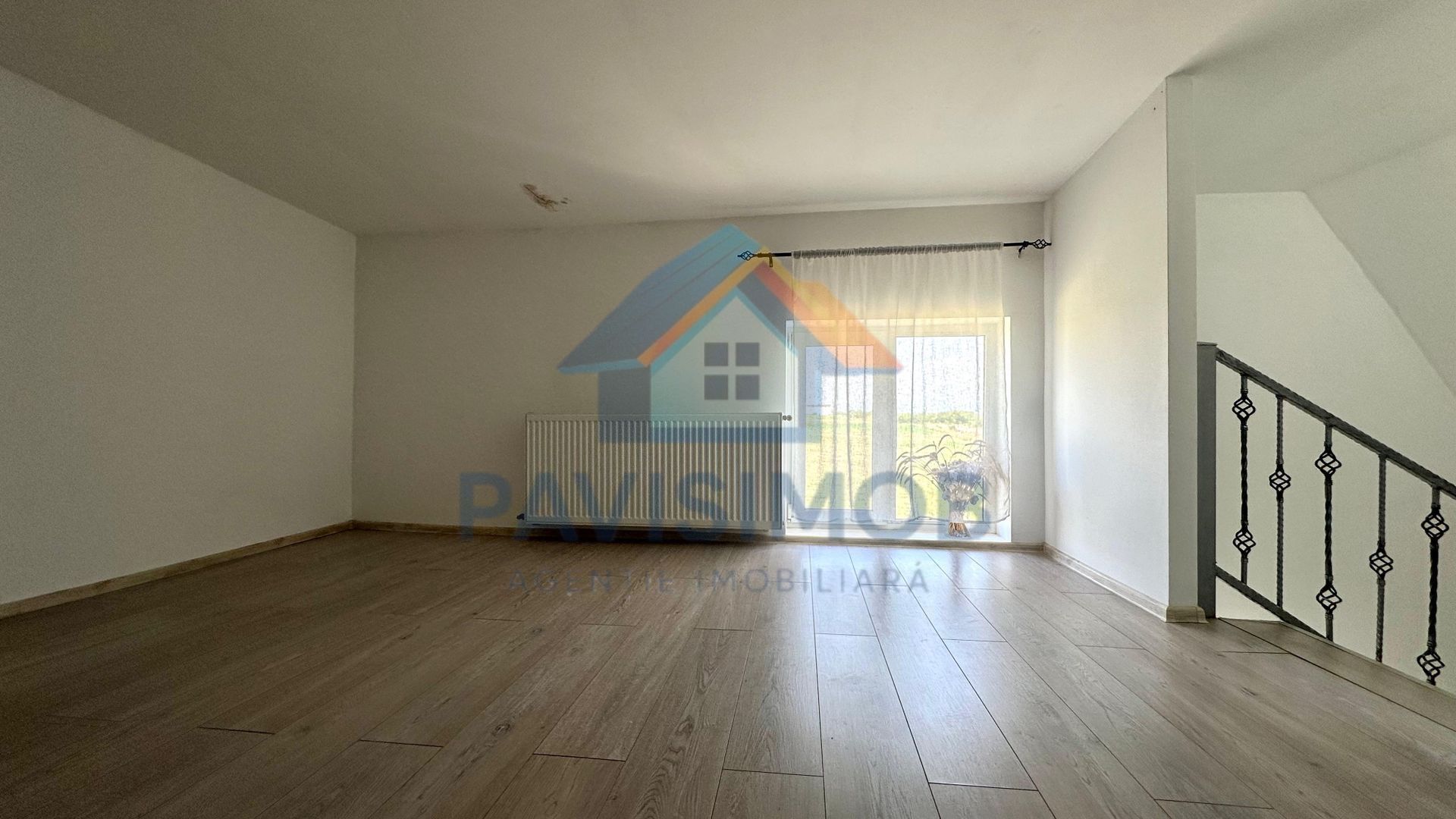 Casă de închiriat Sânpetru – curte + parcare - Poză 14