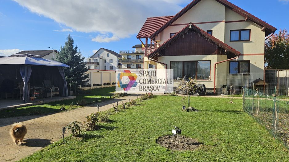 Casă individuala 5 camere de vânzare - zona Tractorul, Coresi - 270 mp - # plus - Poză 1