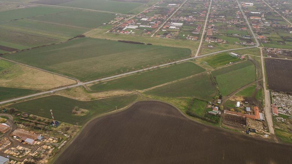 Teren construibil de investiţii în Caporal Alexa - Poză 2