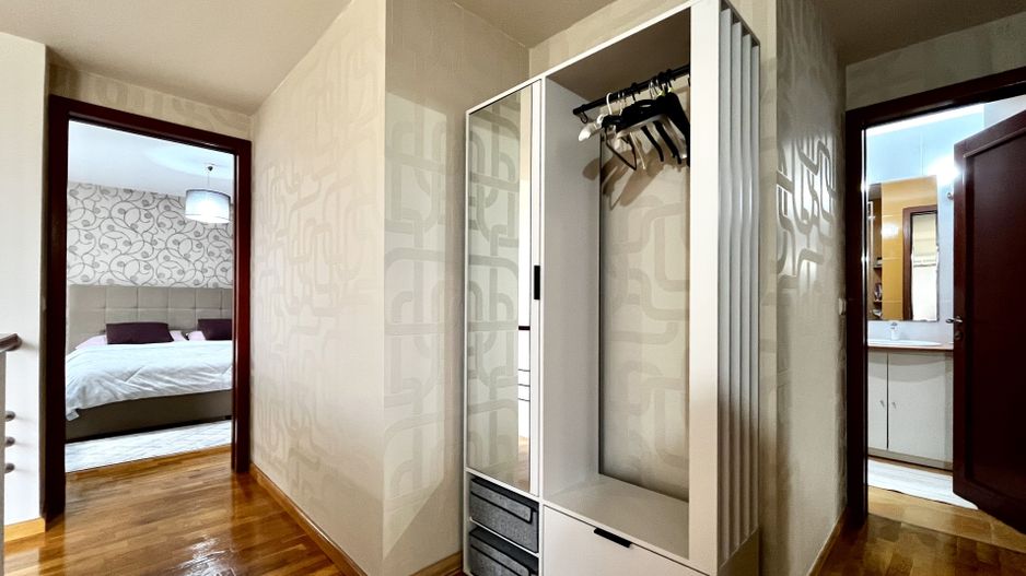 Casa spațioasă și primitoare cu garaj dublu, în Braytim – Soarelui - Poză 14