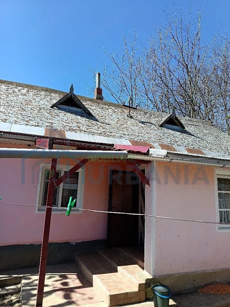 Vânzare două case în Tudor Vladimirescu, cu curte, grădină și livadă - Poză 2
