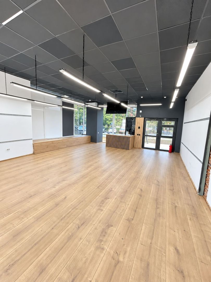 Spațiu comercial de închiriat  -Zona Olosig - Poză 1