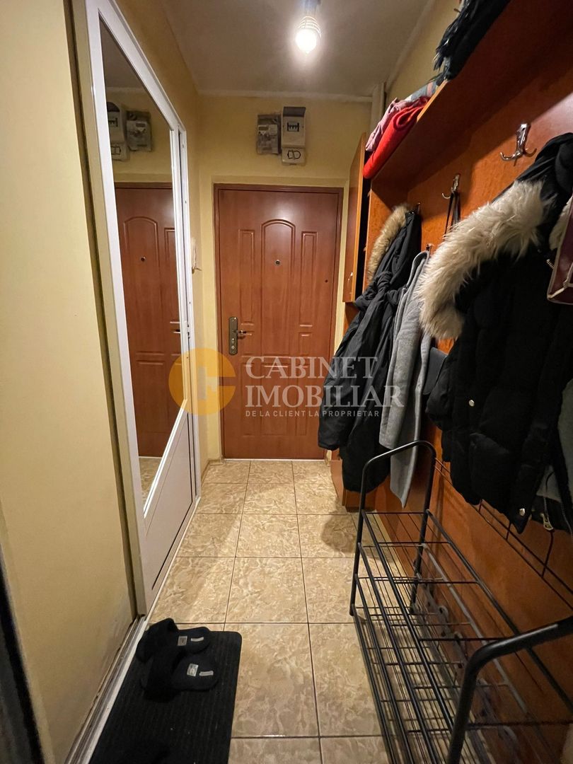 2 camere ideal pentru investitii zona Alexandru cel Bun-Pta Alexandru - Poză 4