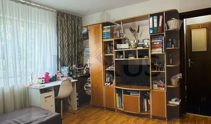 Apartament 2 camere| Etaj 4/4| Necesită renovare| Anvelopat| Parcare - Poză 4