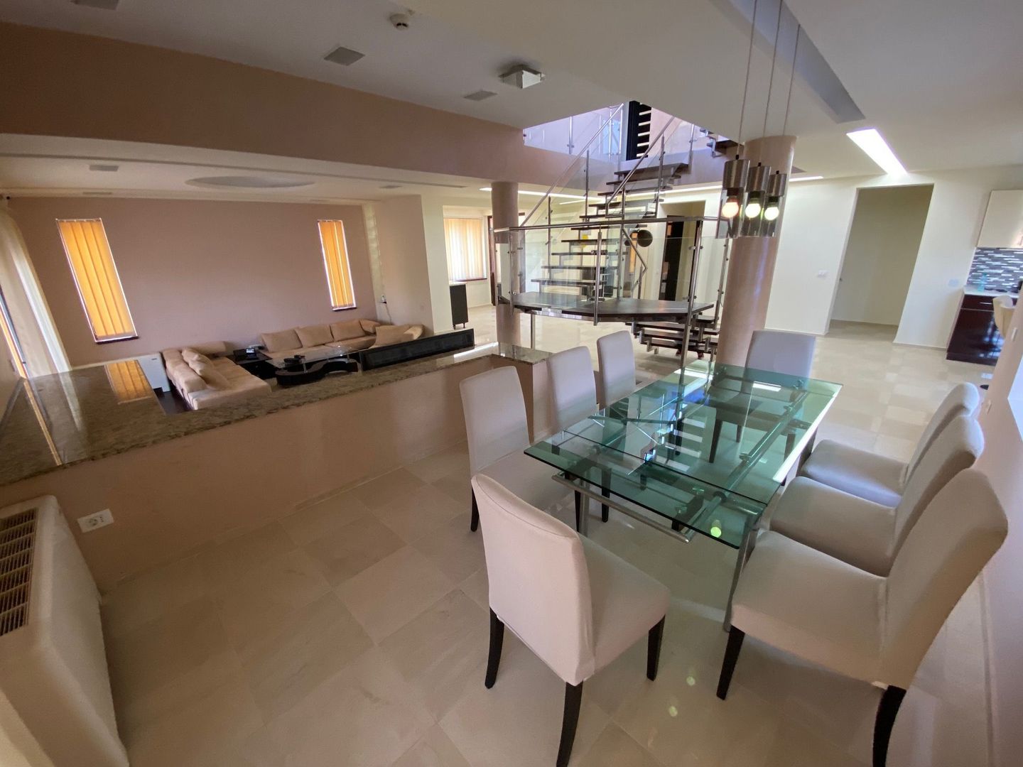 VILA CU 5 CAMERE zona Mircea Cel Batran - Poză 25