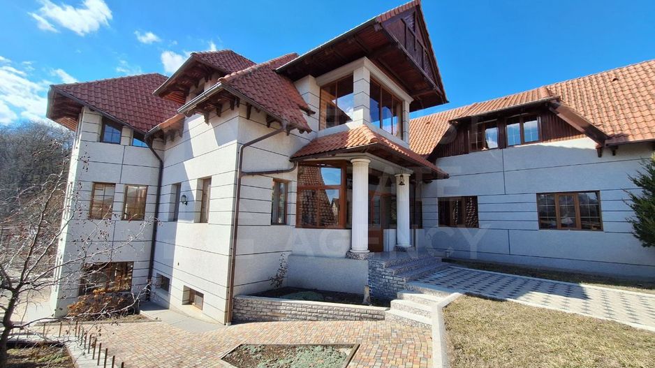 Chirie, casă, 6 camere, str. Toma Alimoș, Durlești - Poză 1