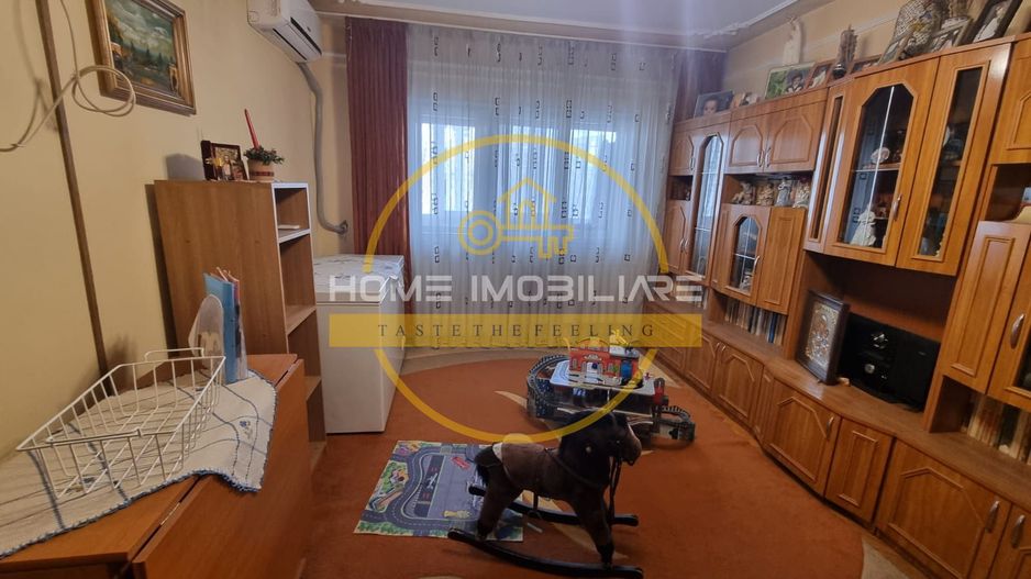 Apartamrnt cu 2 camere /53 mp/ zona Alexandru Cel Bun - Poză 2