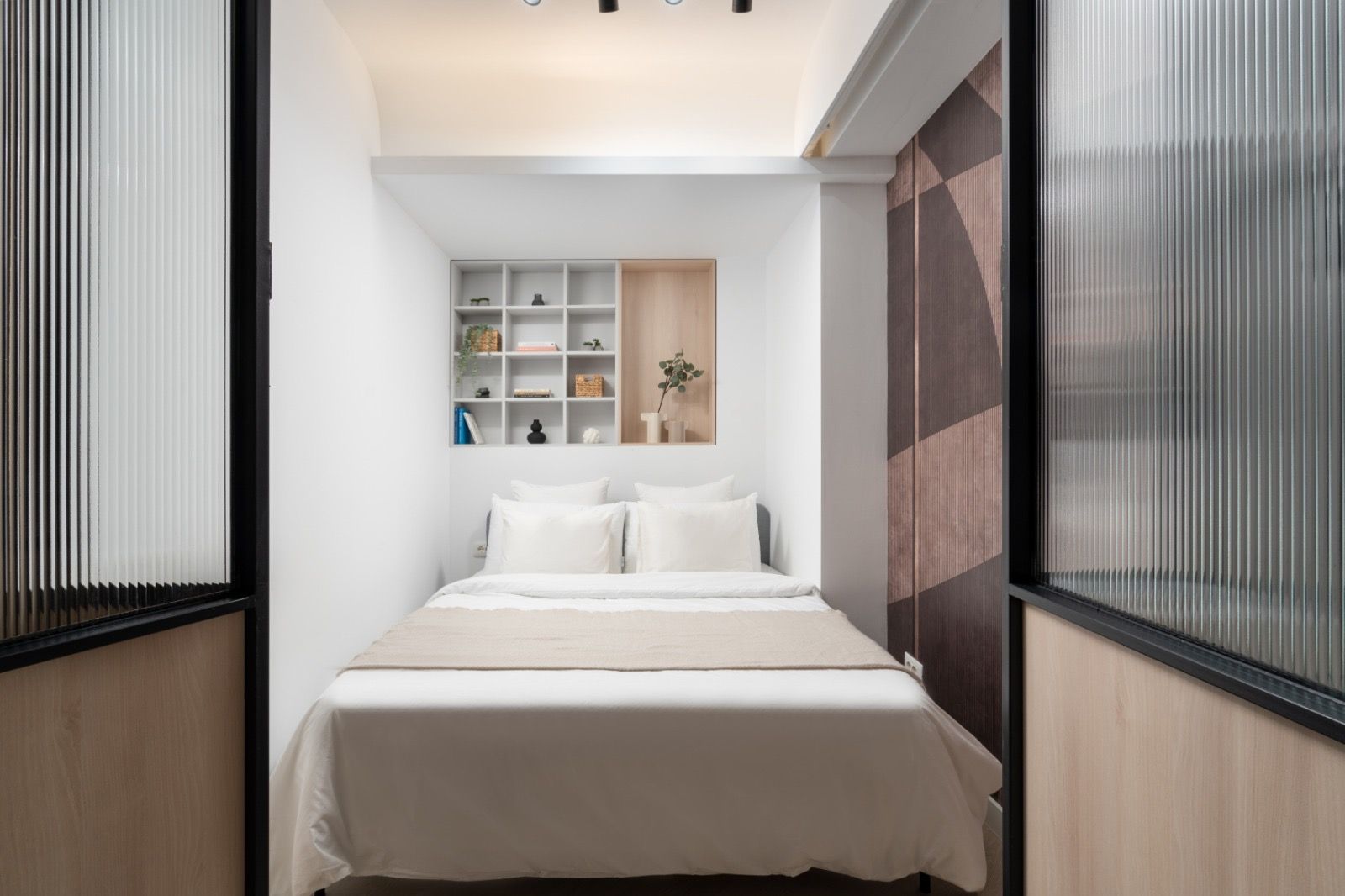 Studio Complet Mobilat & Utilat – Cortina North | Investitie ideala - Poză 9