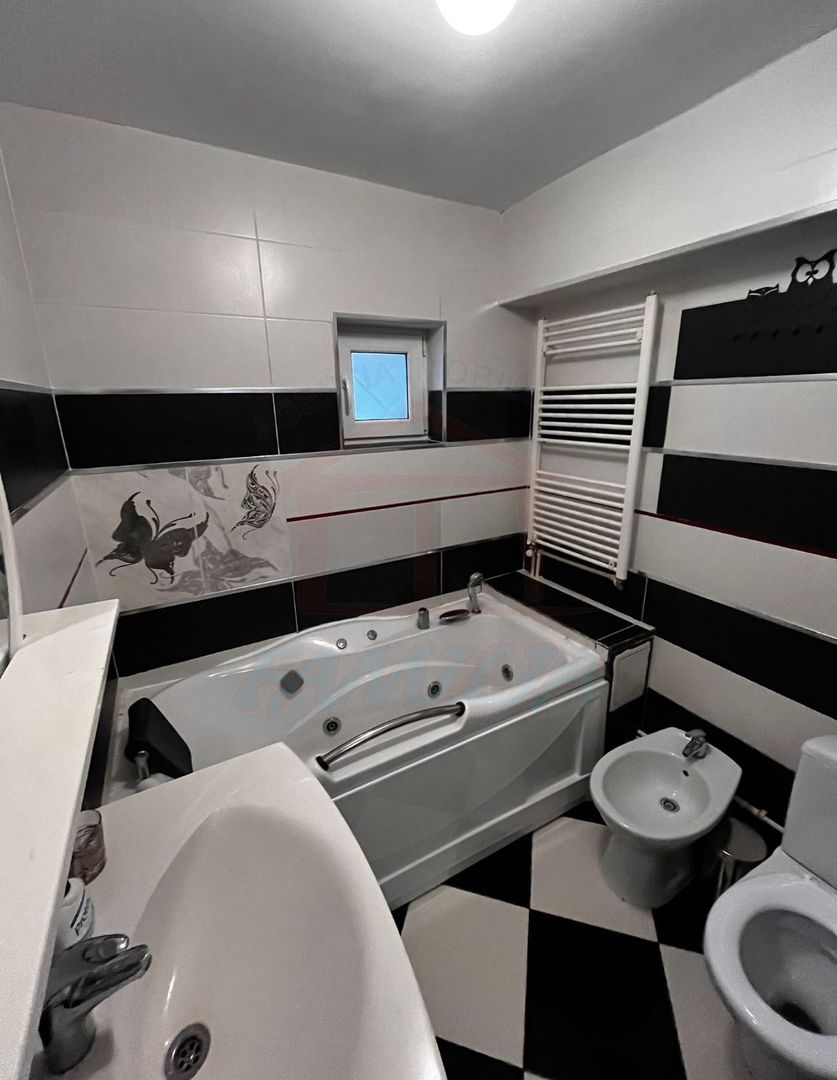 De inchiriat ap 2 camere in Micro 21, pret 2000 ron/luna, 60mp - Poză 6