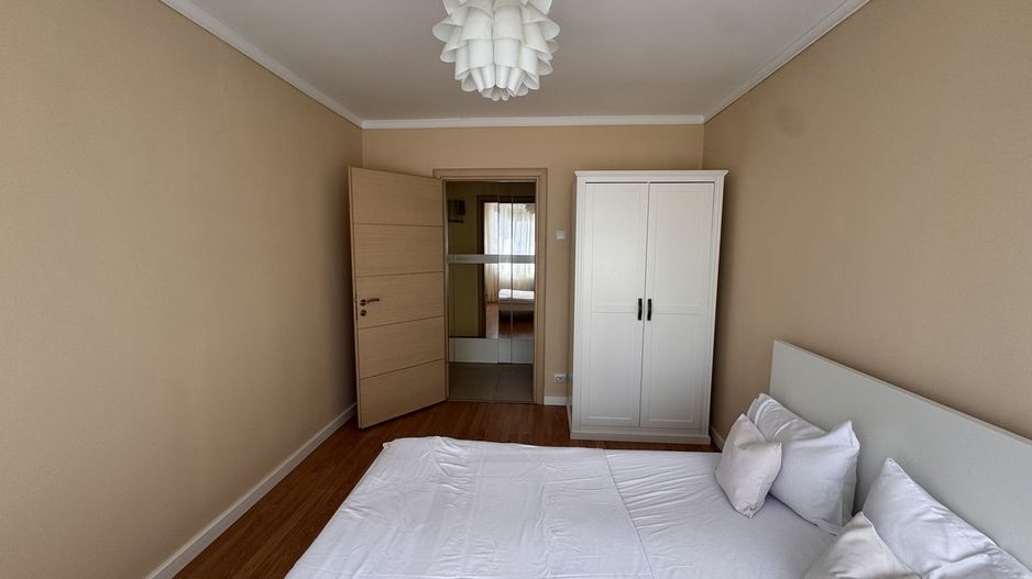 De inchiriat ap. 3 camere Bdul Alexandru Obregia sector 4 - Poză 8