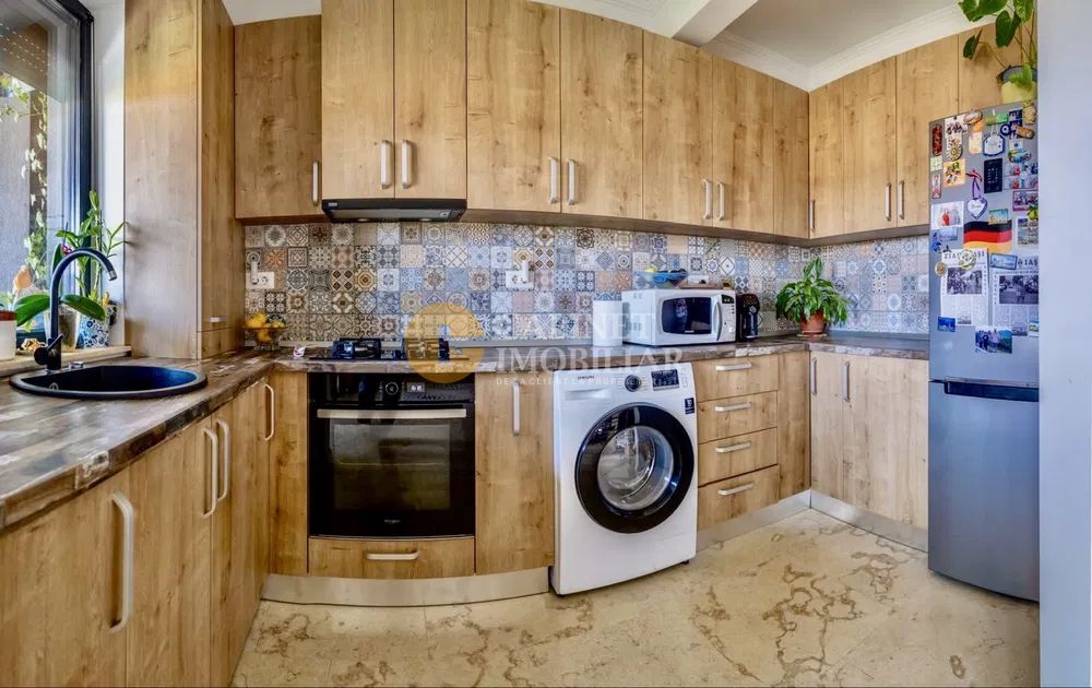 5 Camere DECOMANDAT - TIP DUPLEX - MOBILAT si UTILAT - GRAND BEETLE RESIDENCE - Poză 2