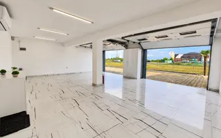 COM 0% Pozitie excelenta, spatiu cu teren servicii | Intrare Sacalaz - Poză 19