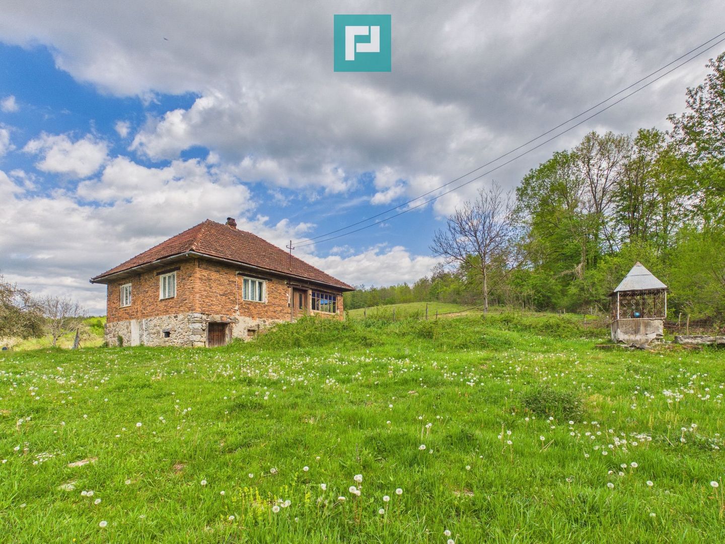 Casă cu teren de 17.681 mp, în loc. Hălmăgel, Arad - Poză 4