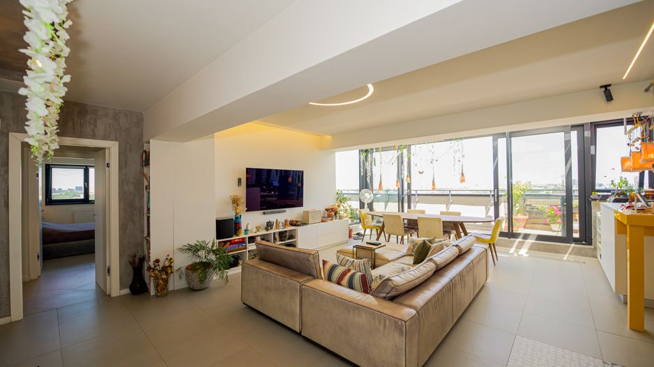 Penthouse 142mp | 4 camere | 2 bai si dressing | MetroCity Academiei - Poză 4