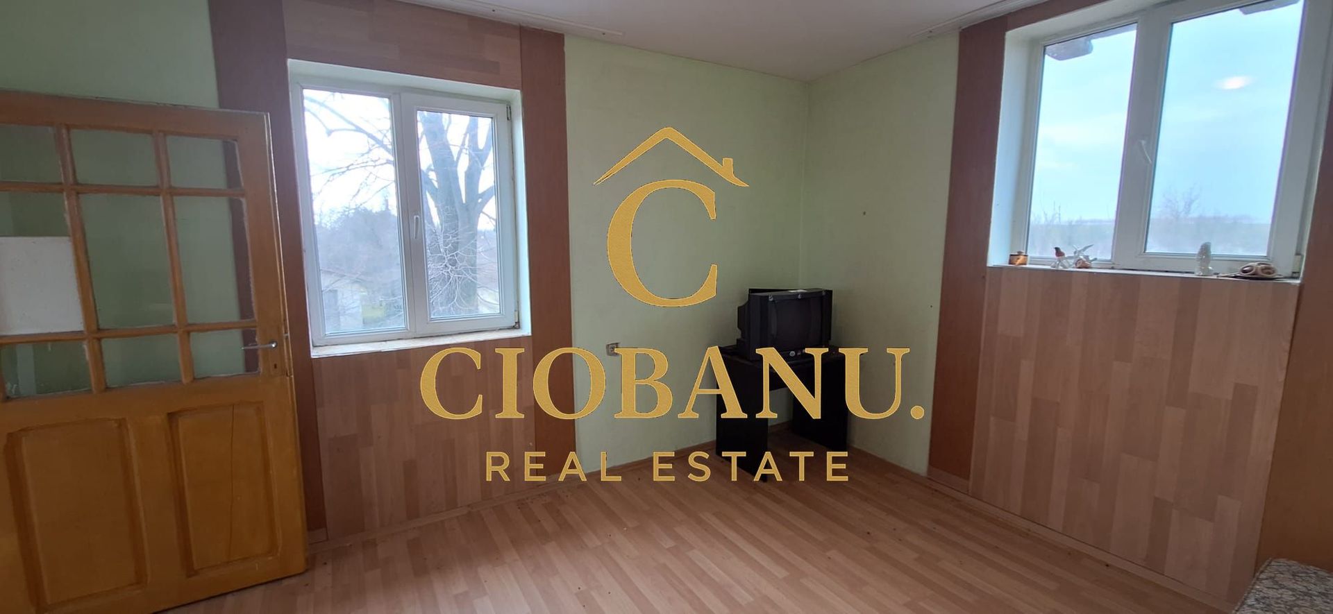 Apartament 3 camere de vanzare in comuna Carcea - Poză 2