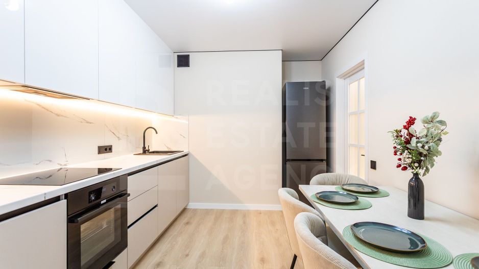 Vânzare, apartament, 2 camere+living, bul. Mircea cel Bătrân, Ciocana - Poză 5