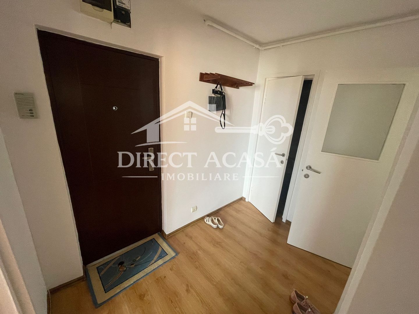Apartament 3 camere de inchiriat-str Ciucas-Zona Dambu - Poză 8