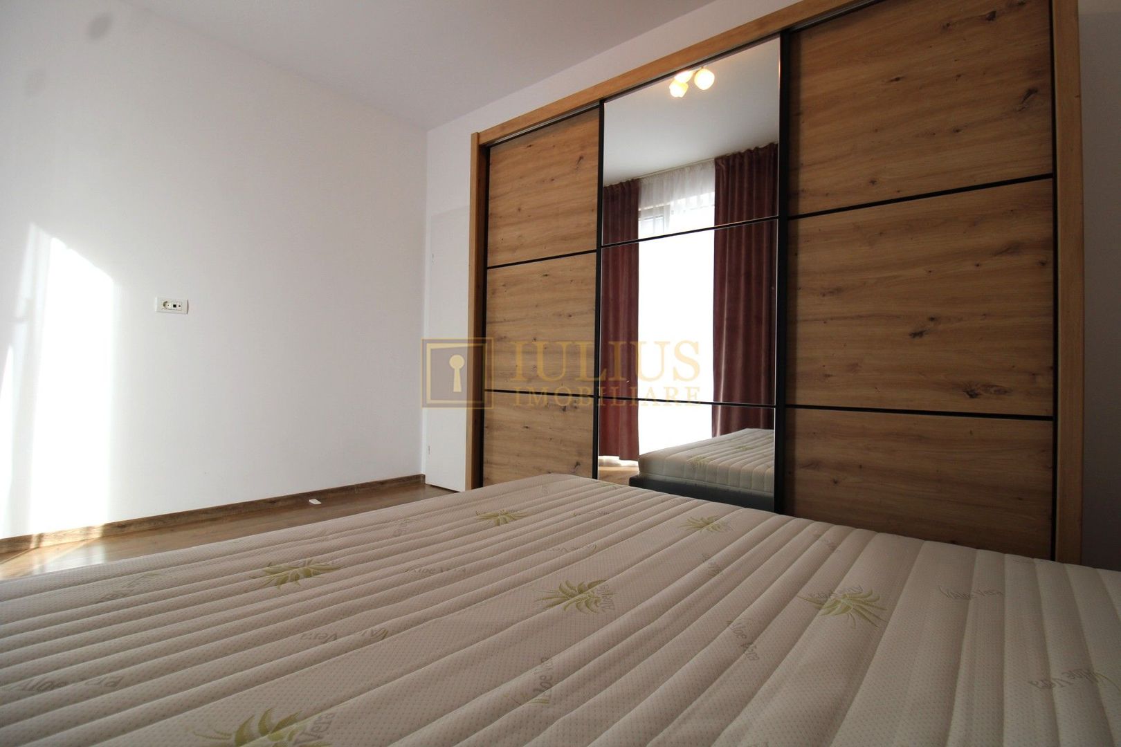 Dumbravita, 3 camere, centrala proprie - Poză 10