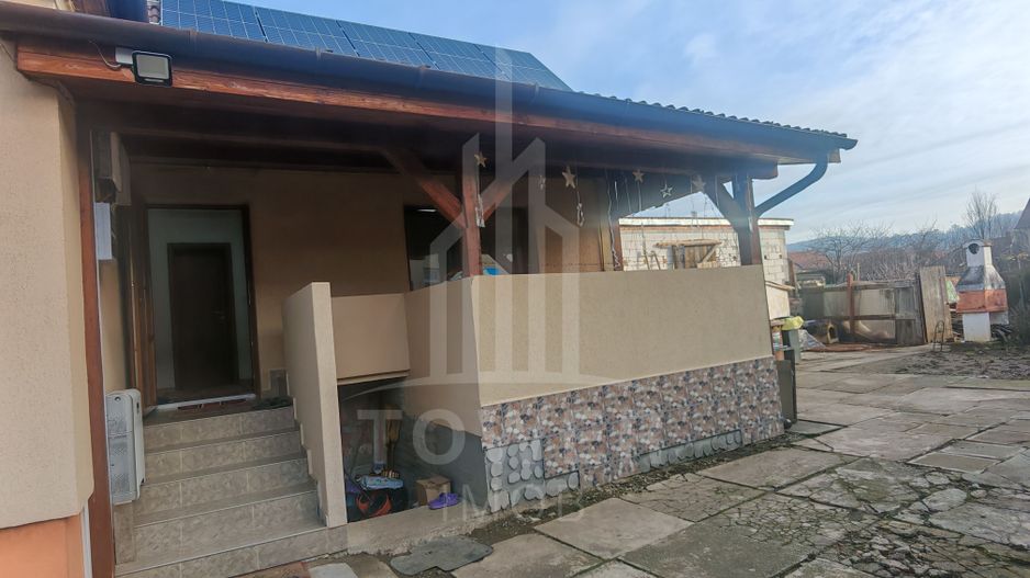Casa singur in curte de vanzare in Gusterita. - Poză 1