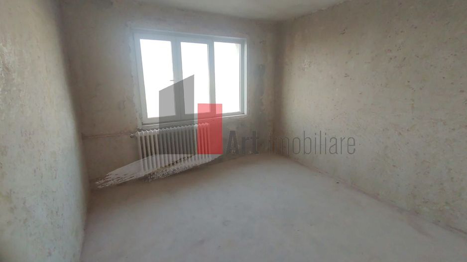 Vânzare apartament 3 camere decomandat Bd. Obregia - Turnu Măgurele - Poză 9