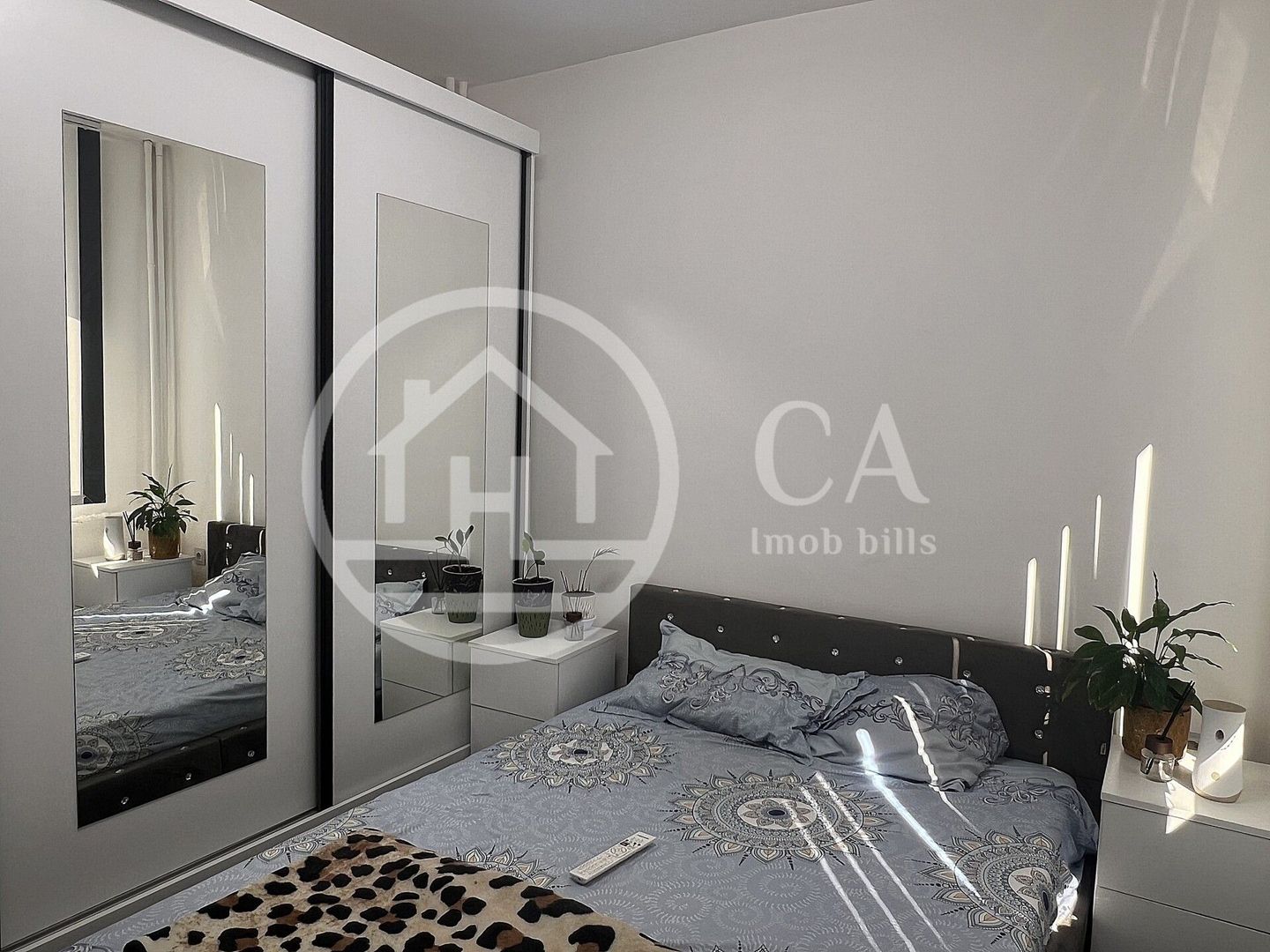 Apartament cu 2 camere de vanzare Rogerius Oradea - Poză 9