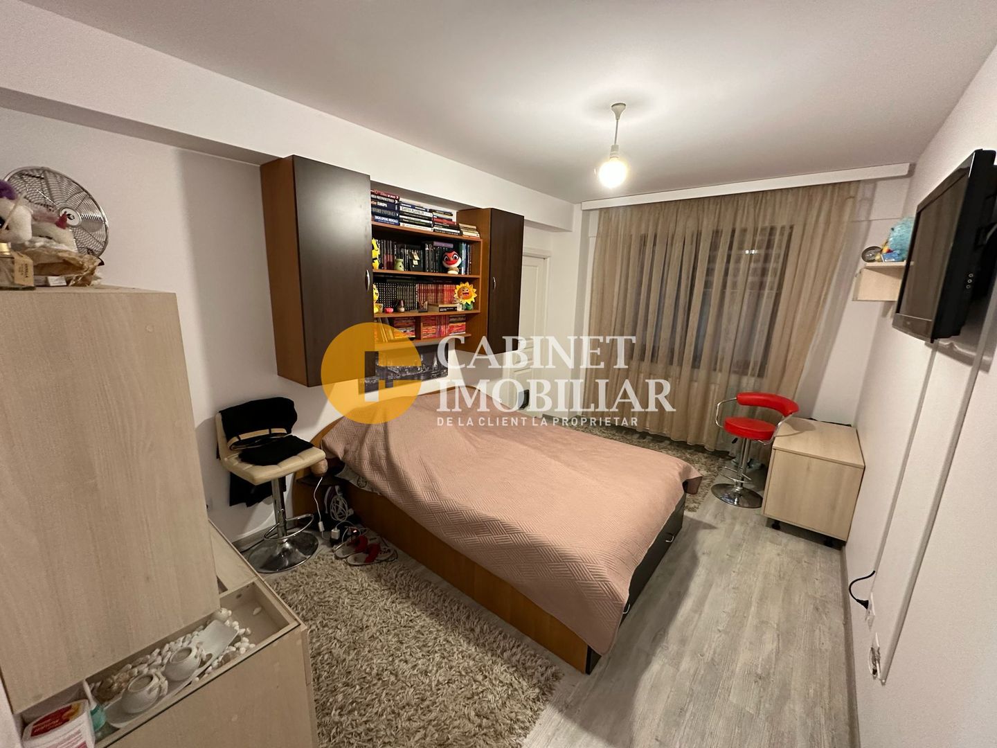 2 CAMERE DECOMANDAT - BLOC NOU - GRADINA PRIVATA - SOSEAUA REDIU - Poză 3