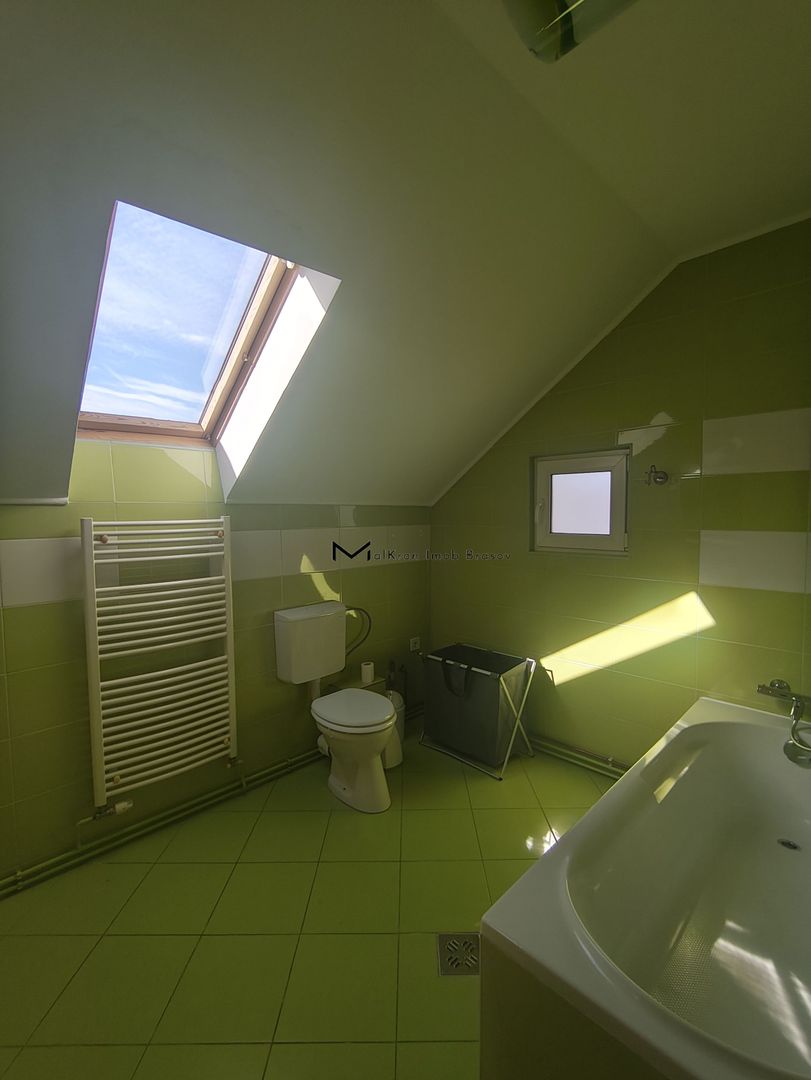 Casa de inchiriat Centrul Civic - Poză 3