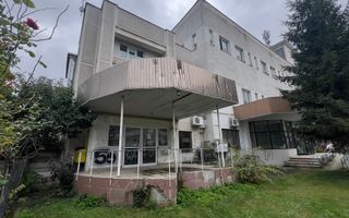 CLADIRE DE BIROURI - Poză 1