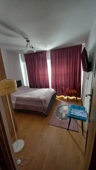 Apartament 3 camere, confort 0, etaj intermediar, Casa de Cultură - Poză 5