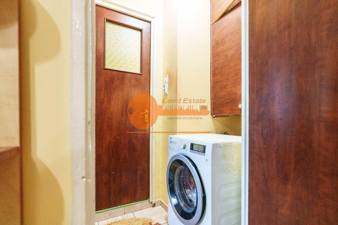 4 camere la 300m de Metrou Crangasi - Poză 11