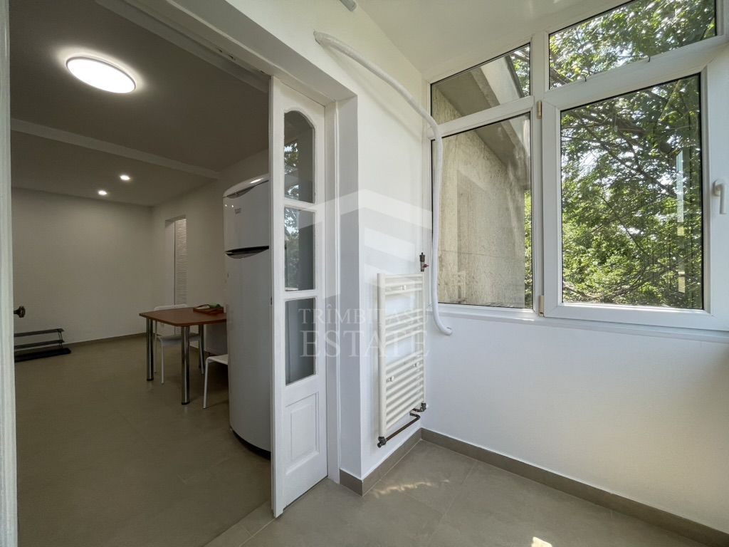 BERCENI | Aparatorii Patriei | Chirie 2 Camere Renovat + Metrou - Poză 2