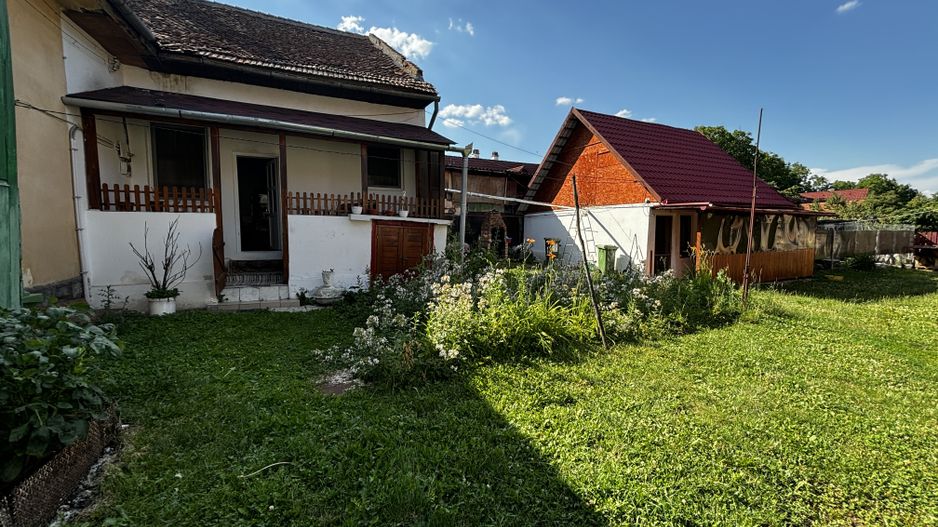 Doua case de vanzare 75 M² + curte 720 M² Piata Kalvin - Poză 9