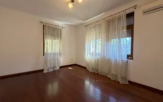 Apartament de inchiriat /4 camere in vila *153mp* +parcare / Dorobanti Capitale - Poză 14