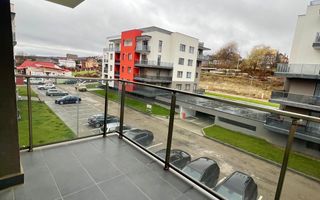 Apartament modern cu 3 camere, bloc nou cu lift și parcare privată - Poză 7