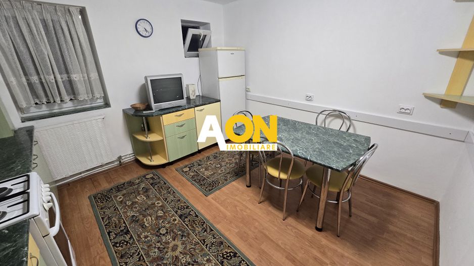 Apartament cu 3 Camere, Etaj 1, Zona Cetate - Poză 10