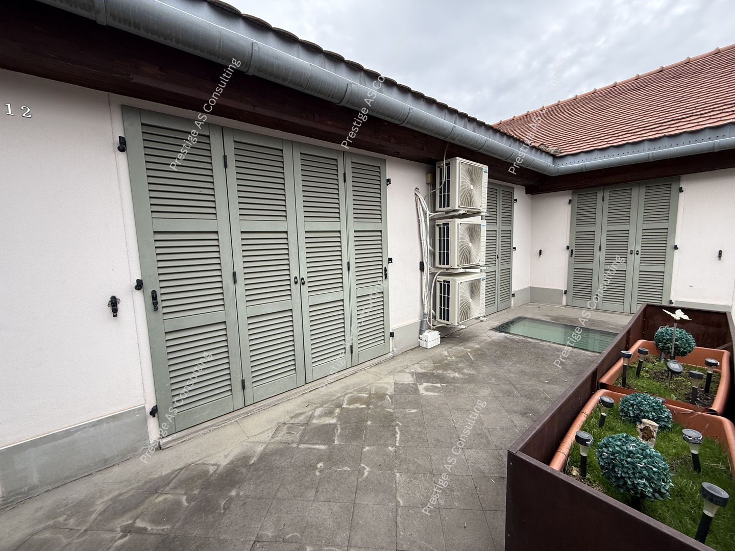 Cladire istorica integral inchiriata | 1.300 mp | colt de strada | Iosefin – TM - Poză 18