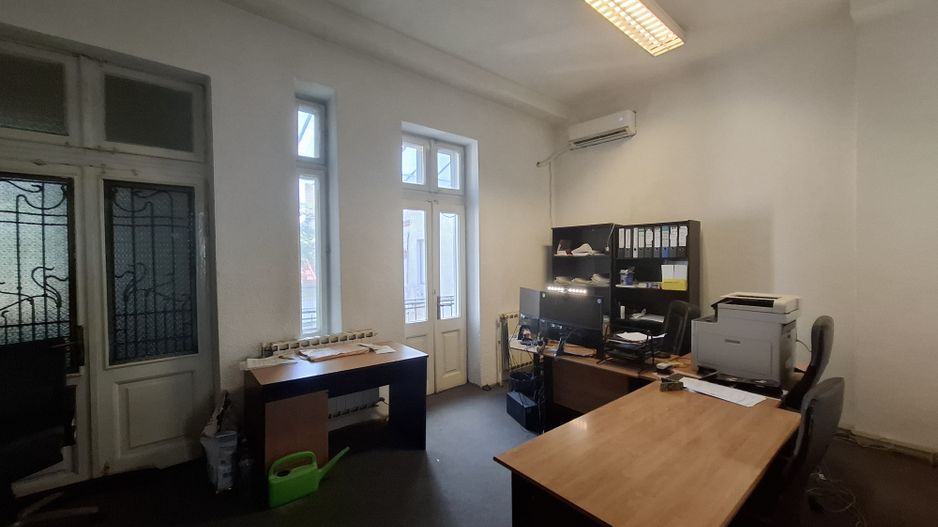 Imobil stradal 20 de camere - Eminescu - Poză 14