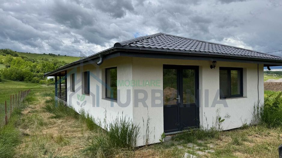 Casă de vânzare în Vorovești – teren generos de 1.142 mp, peisaj și liniște - Poză 1