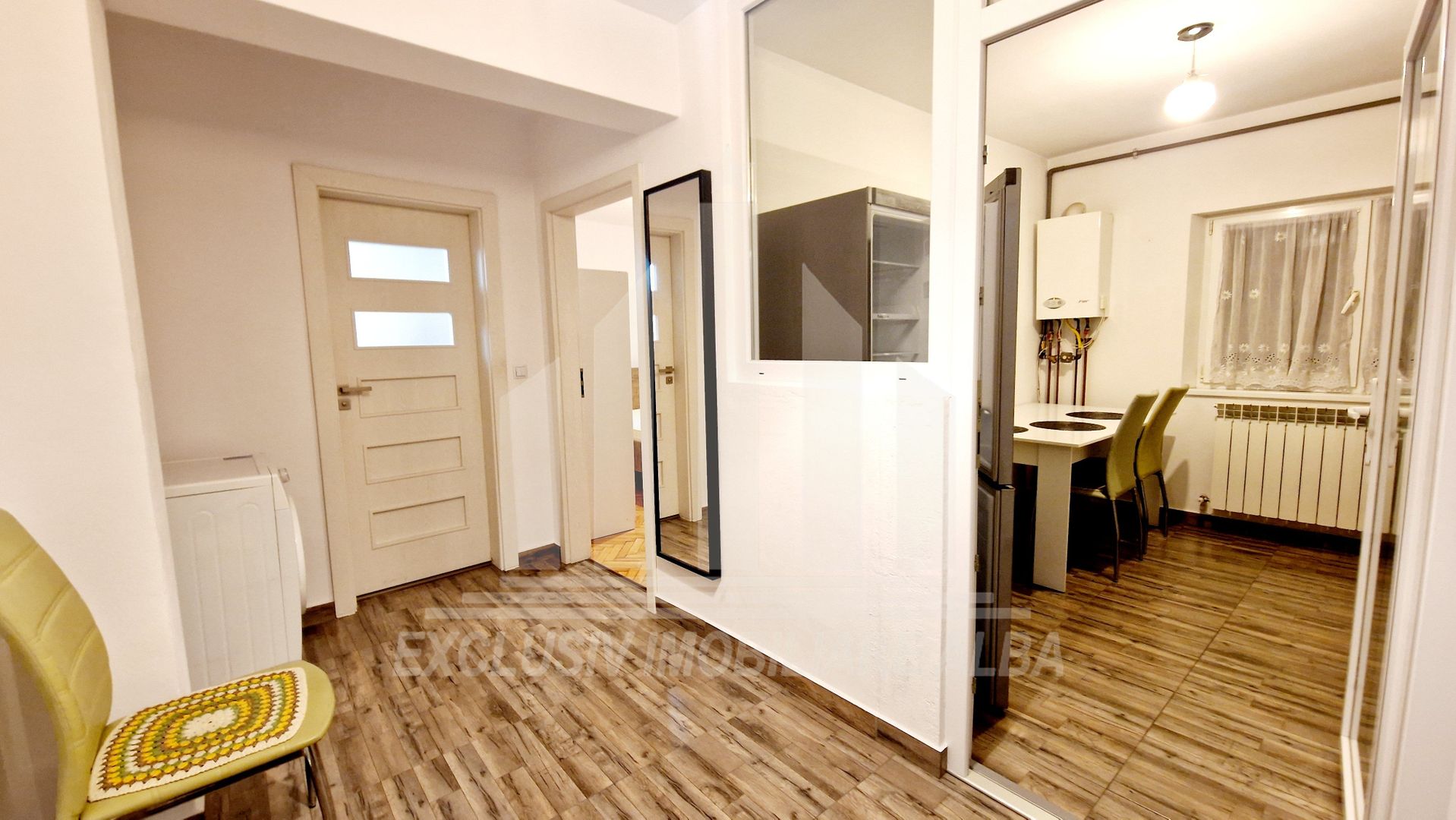 Apartament 2 camere decomandat,etaj 1, zona Tolstoi - Poză 2