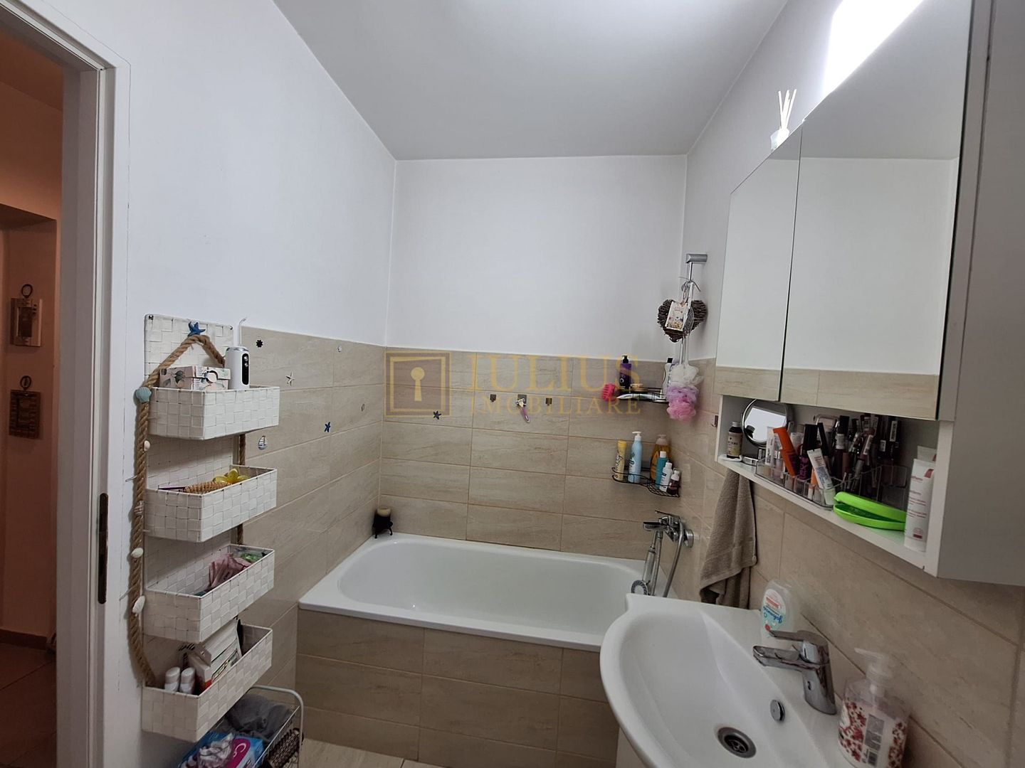 1 camera| zona Modern-Dorobantilor| 38mp| centrala proprie| - Poză 5