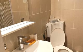 Casa individuala spatioasa si teren mare, pozitie excelenta, Sacalaz - Poză 9