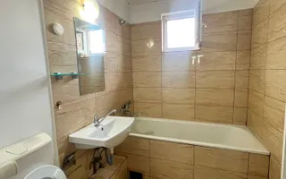 Apartament cu 3 dormitoare | 70 mp | FSEGA | Parcare - Poză 11