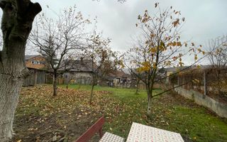 Casă cu etaj, Livezeni - Poză 4