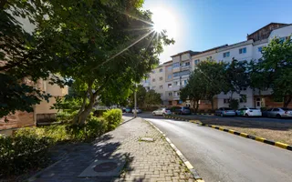 Apartament cu 4 camere, 90 mp, etaj 1 – Zona Nord, Bacău - Poză 33