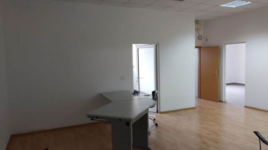 Hala  1370 mp zona C. Sagului - Poză 16