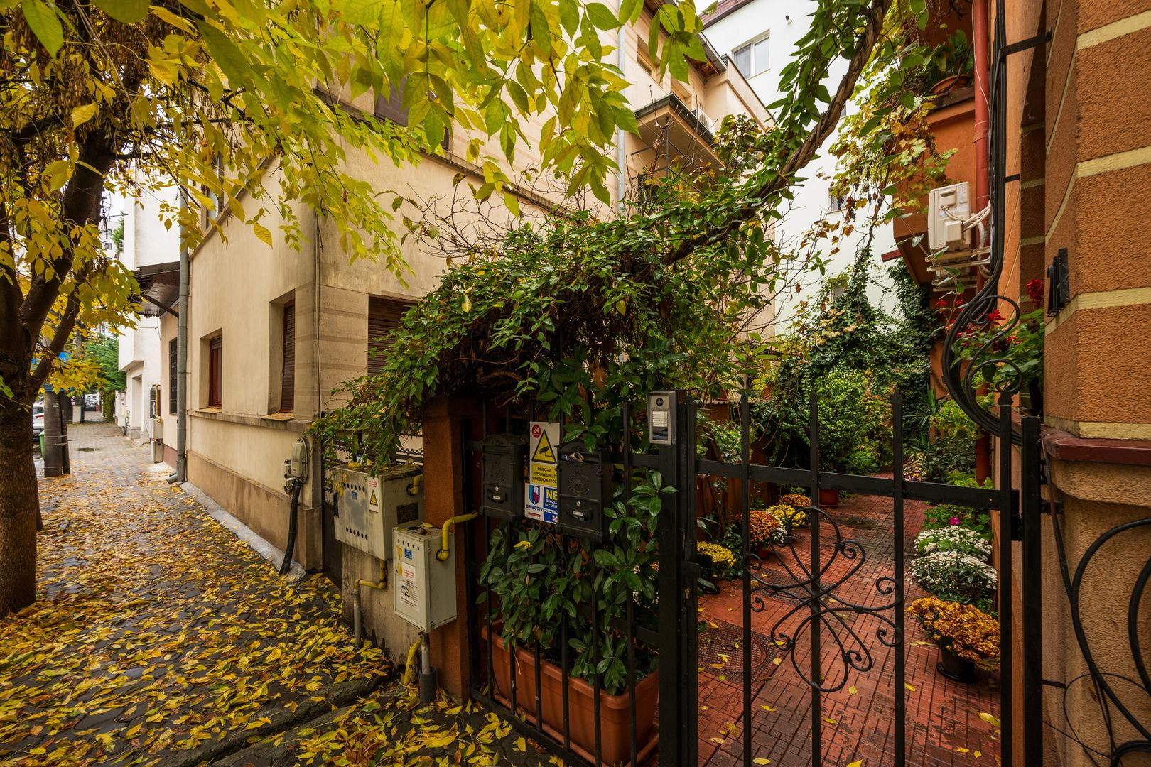 MANSARDA BOEMA IN VILA || P+1+M || 2 - 3 CAMERE || DOROBANTI - Poză 18